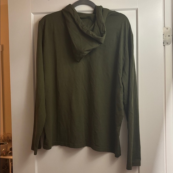 Polo by Ralph Lauren Men's Olive hooded long sleeve shirt - Picture 4 of 4